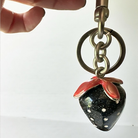 🍓 NWT Black Strawberry Charm Keychain – Red Enamel Accent, Glam Bag Accessory 🍓 - Picture 2 of 2
